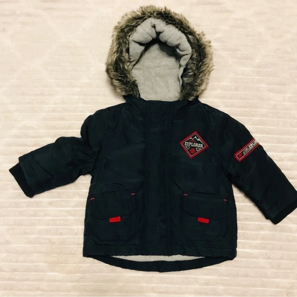 Carters little explorer